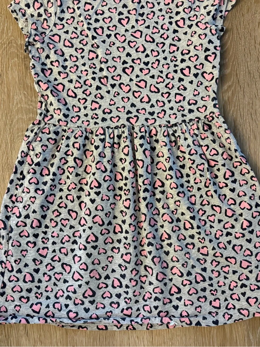Carter's  Girl's Size 7 Gray Short Sleeve Casual Dress With Pink Leopard Print